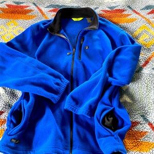 IZOD Blue Fleece Jacket Xl , never worn NWOT